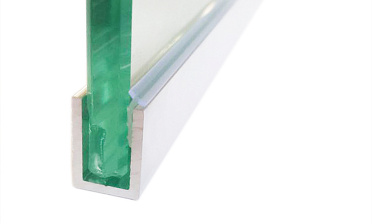 Уплотнитель прозрачный для П-образного алюминиевого профиля t756 (елочка) t755 купить в Красноярске Уплотнитель прозрачный для П-образного алюминиевого профиля t756 (елочка) t755 купить в Красноярске