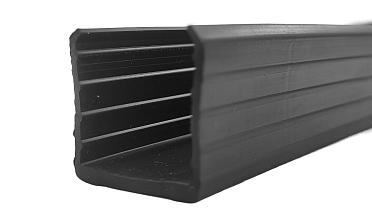 Уплотнитель в поручень с пазом 24х24 для стекла 10+10мм ПВХ, черный Фk310 купить в Красноярске