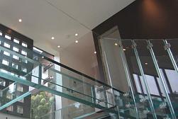 Стеклянные полы в квартире в Красноярске. Готовые проекты ПерилаГлавСнаб - фото 8