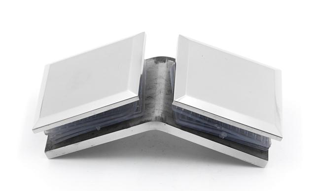 Коннектор для душевой кабины стекло-стекло 135° 45х45 мм латунь-хром t736 PC 4